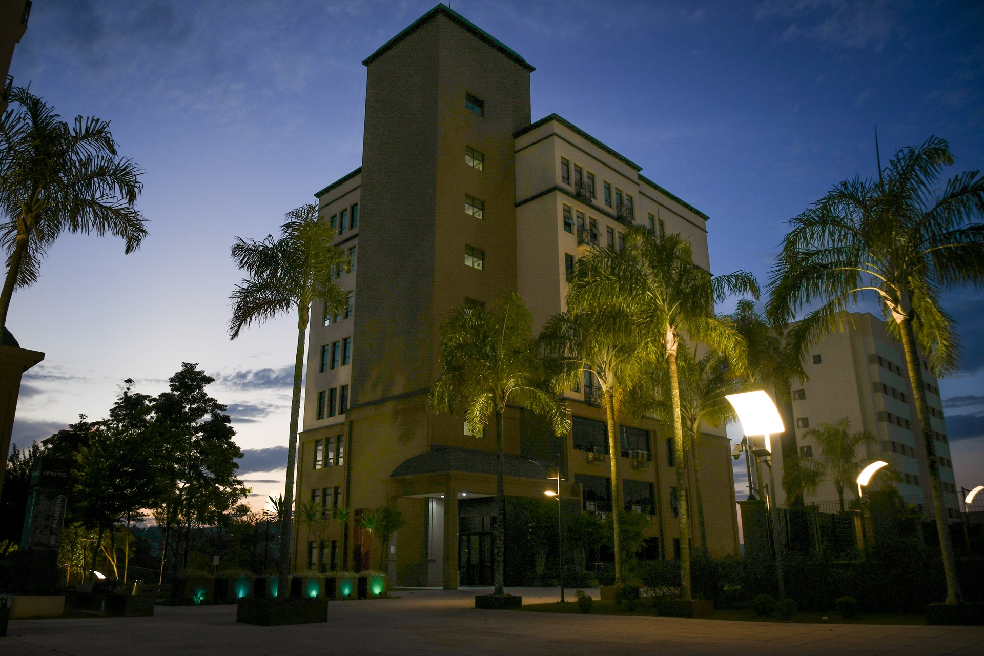 Fachada do Edifício Vértice Corporate onde fica a Benessere Vitta em Valinhos